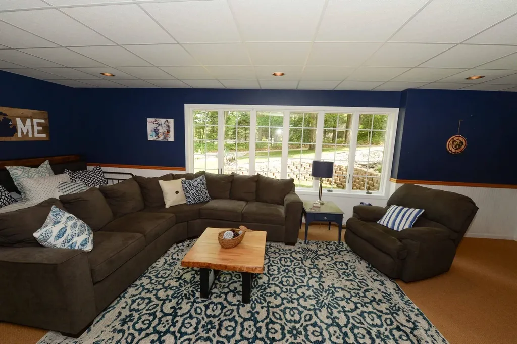 7021 Lakewood Drive Oscoda Charter Township MI 48750