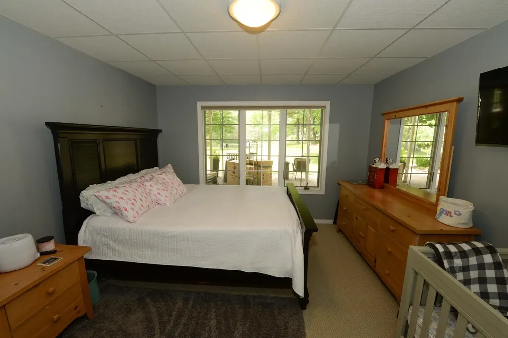 7021 Lakewood Drive Oscoda Charter Township MI 48750