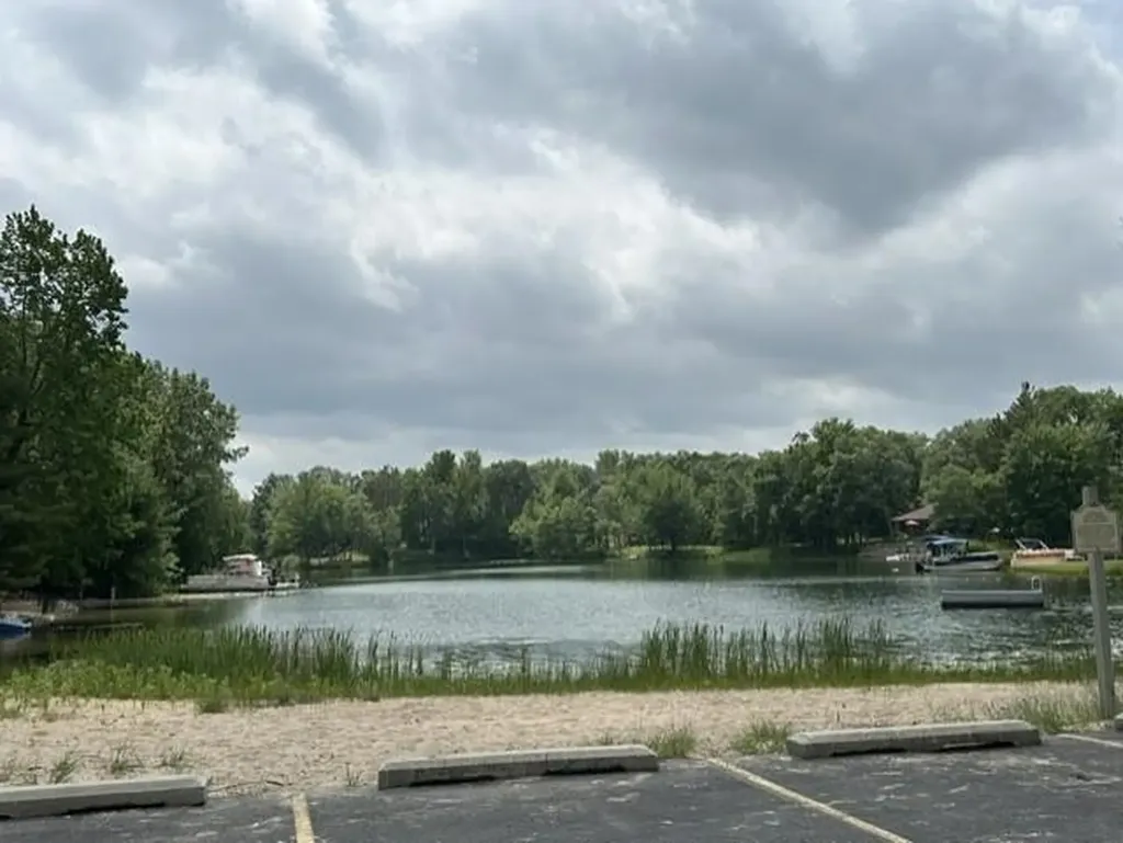 7021 Lakewood Drive Oscoda Charter Township MI 48750