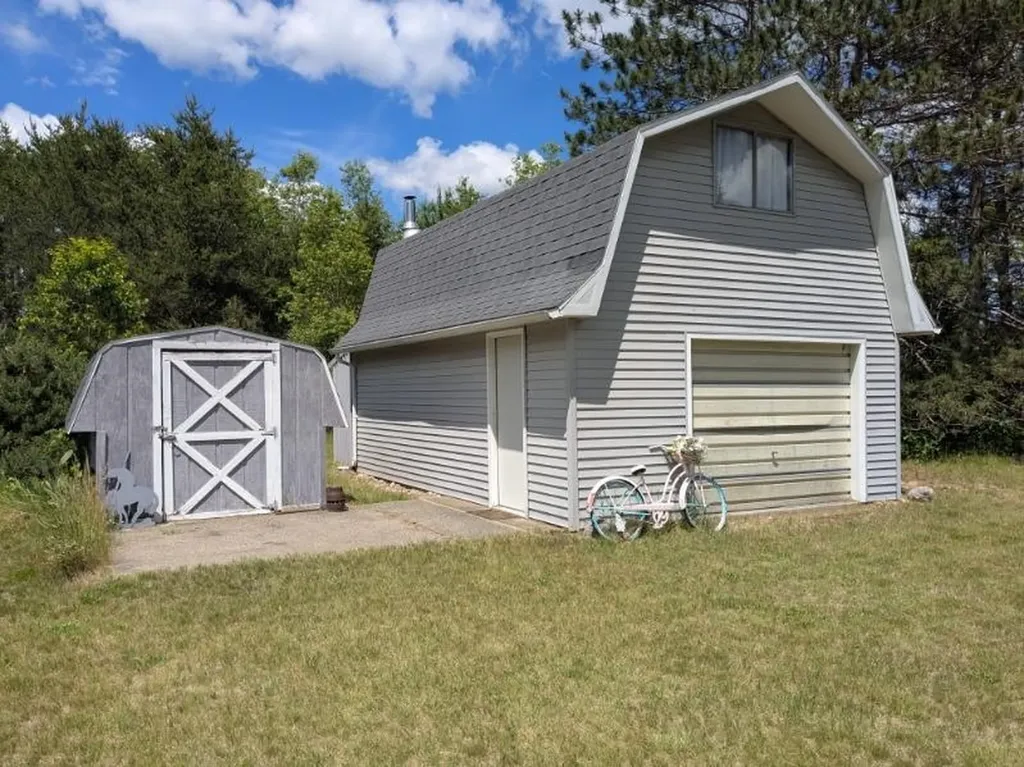 2353 Mills Road Mills Township MI 48756