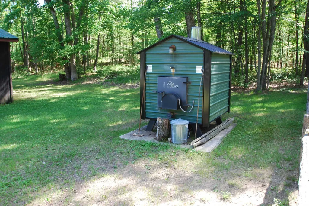 3951 Ogemaw Road Foster Township MI 48661