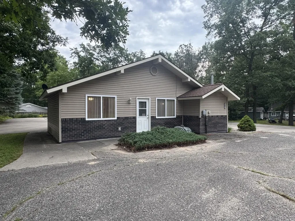 103 White Birch Roscommon Township MI 48629