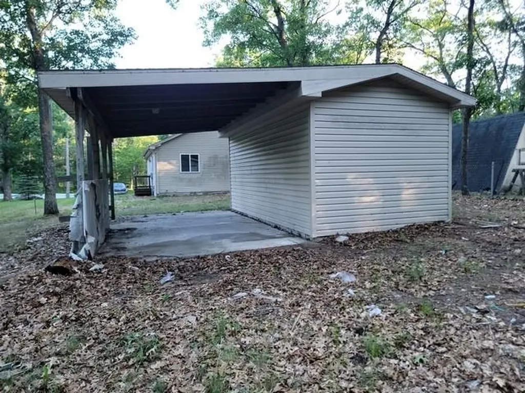 2786 Leona Drive Wilber Township MI 48748