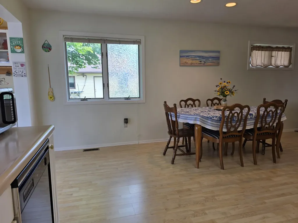 808 W Lake Street Tawas Township MI 48763