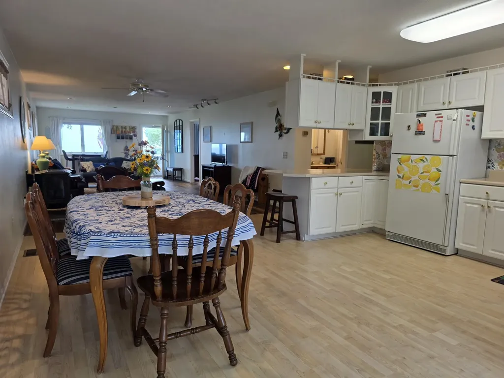 808 W Lake Street Tawas Township MI 48763