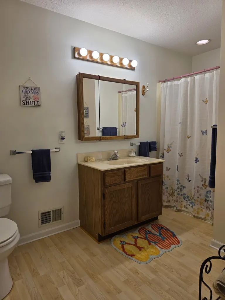 808 W Lake Street Tawas Township MI 48763
