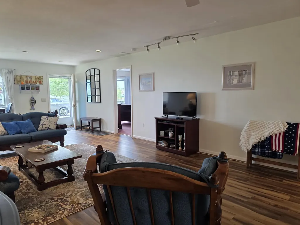 808 W Lake Street Tawas Township MI 48763