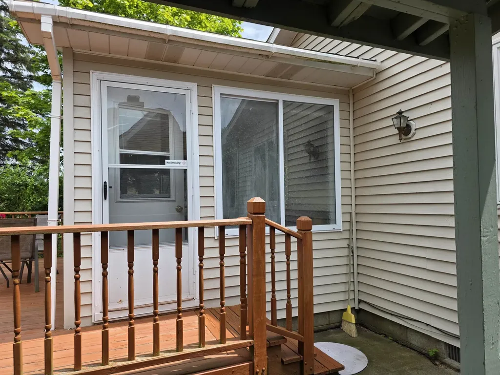 808 W Lake Street Tawas Township MI 48763