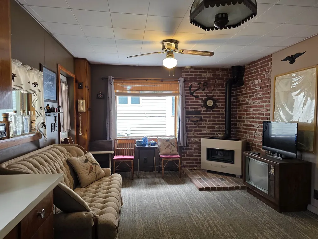 808 W Lake Street Tawas Township MI 48763