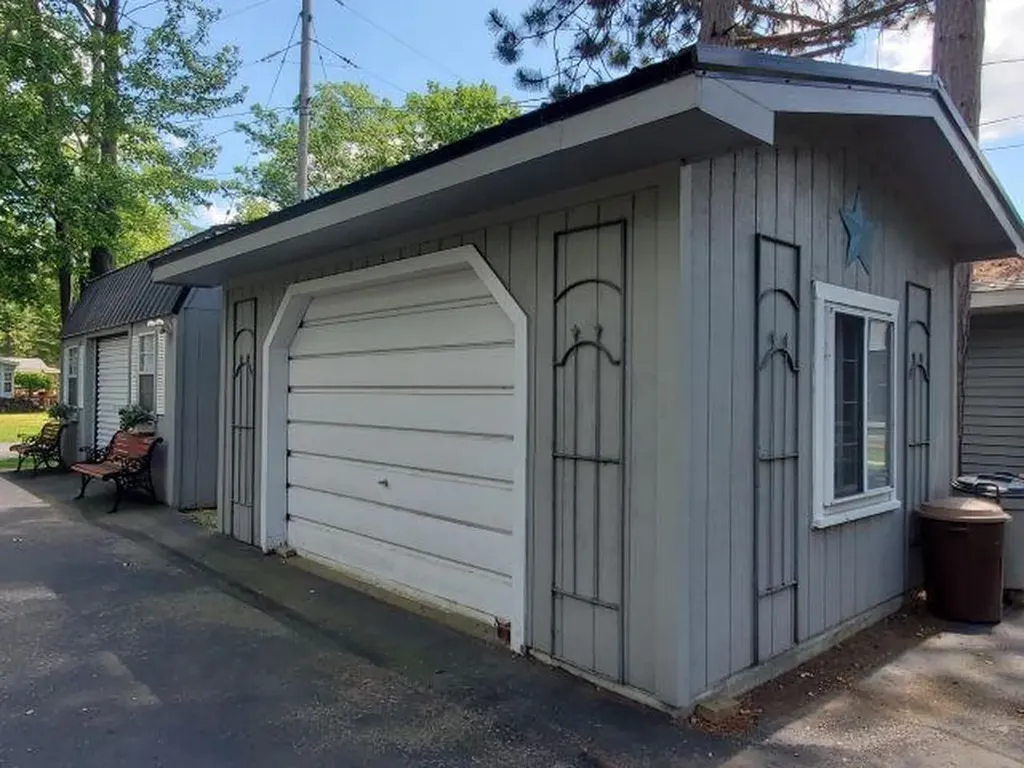 200 Mcdonald Drive Markey Township MI 48629