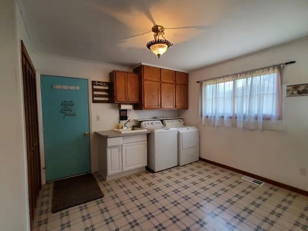 200 Mcdonald Drive Markey Township MI 48629