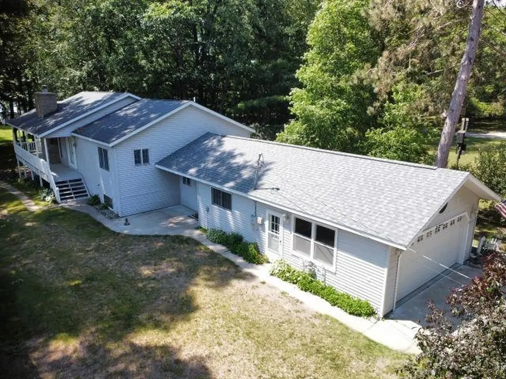200 Mcdonald Drive Markey Township MI 48629