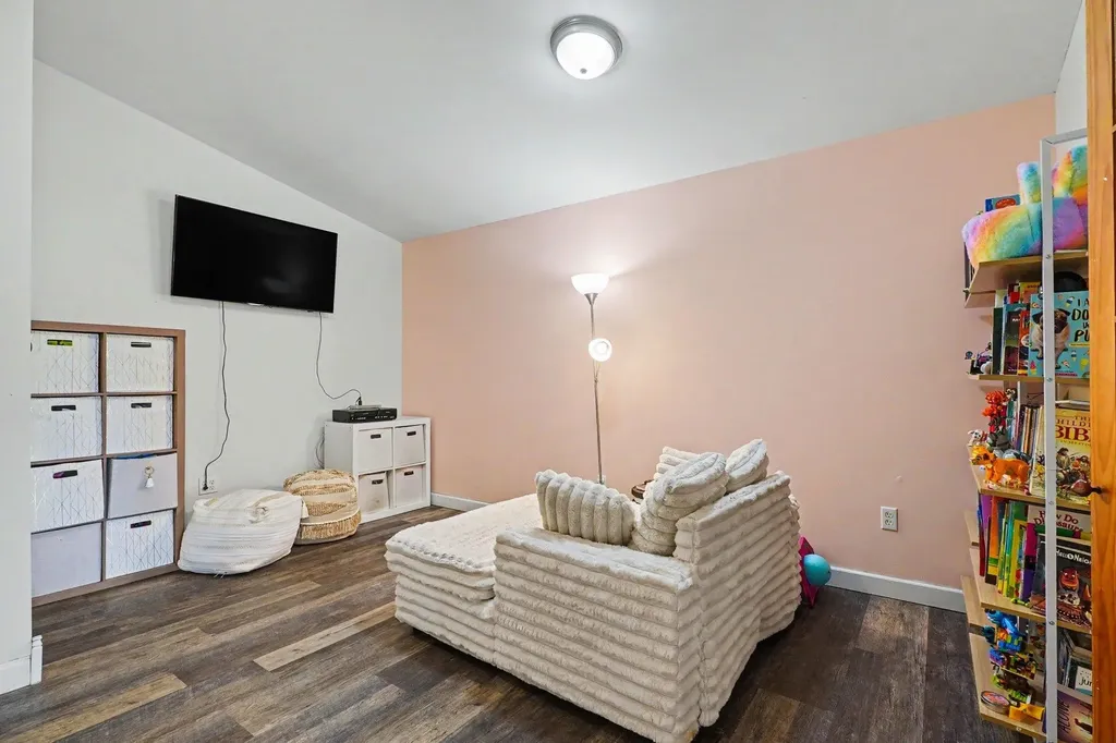 2210 E Lola Lane Au Gres Township MI 48703