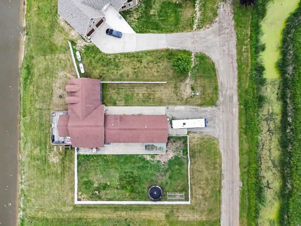 2210 E Lola Lane Au Gres Township MI 48703