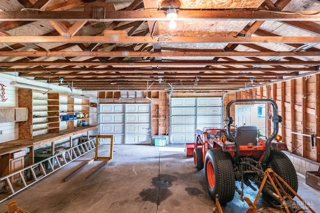 2882 School Road Bourret Township MI 48610
