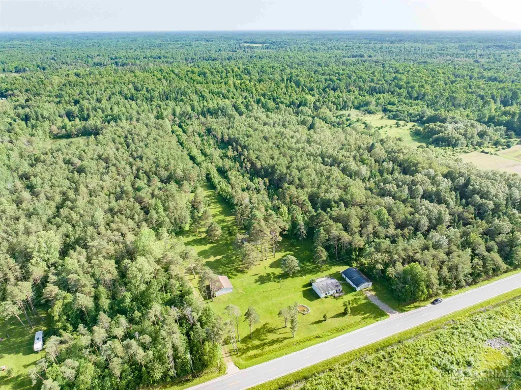 2882 School Road Bourret Township MI 48610
