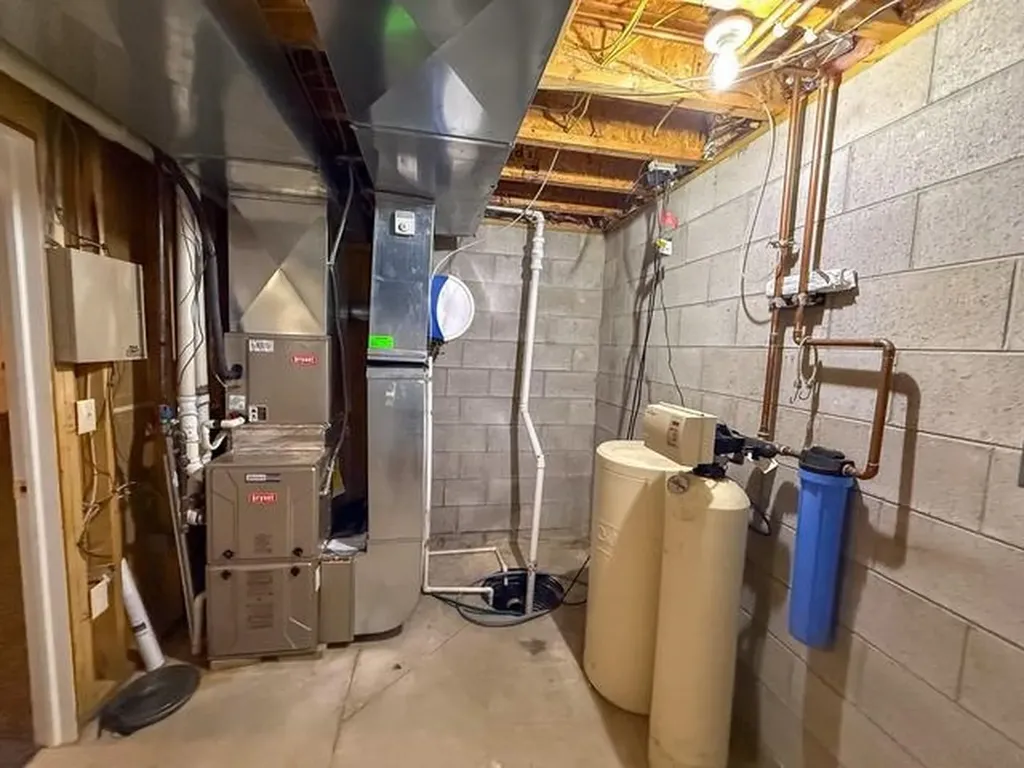 3120 Kens Place Markey Township MI 48653