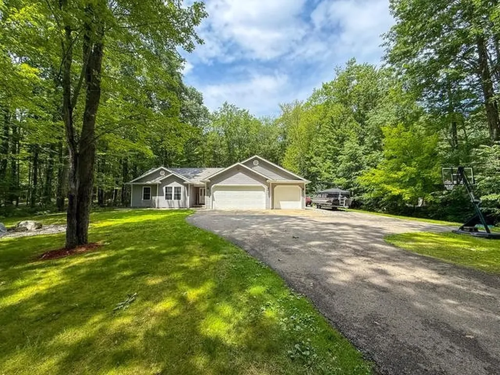 3120 Kens Place Markey Township MI 48653