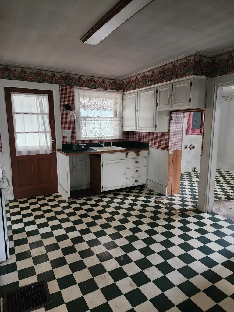 116 Wilkinson Street Unknown City MI 48730