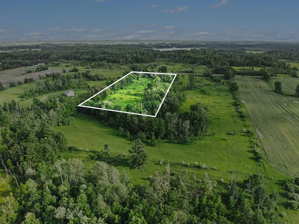 4187 Mills Road Richland Township MI 48756