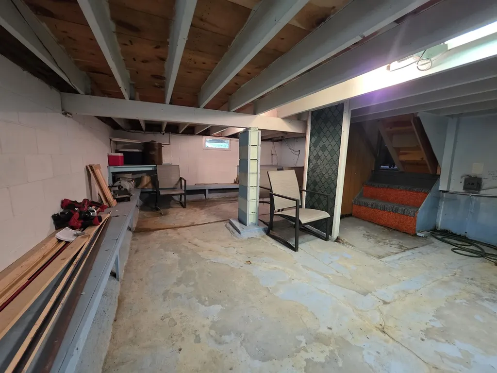 8221 Avalon Drive Plainfield Township MI 48739