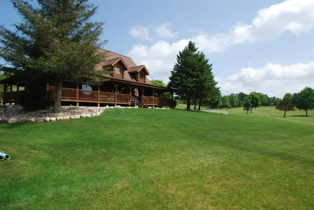 5592 Linksview Way Butman Township MI 48624