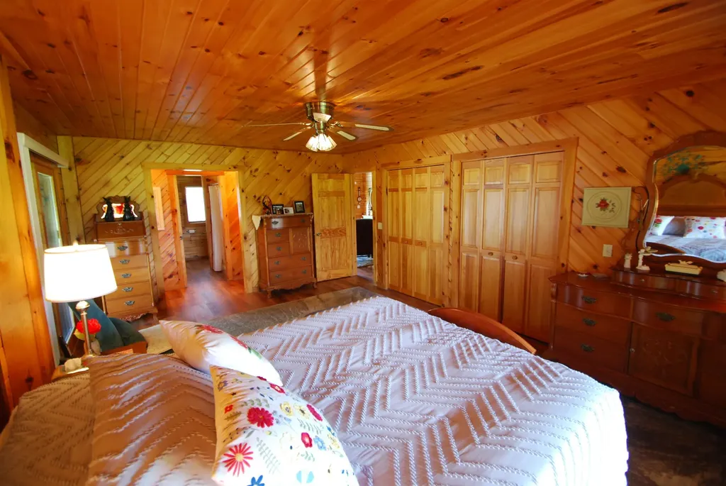 5592 Linksview Way Butman Township MI 48624
