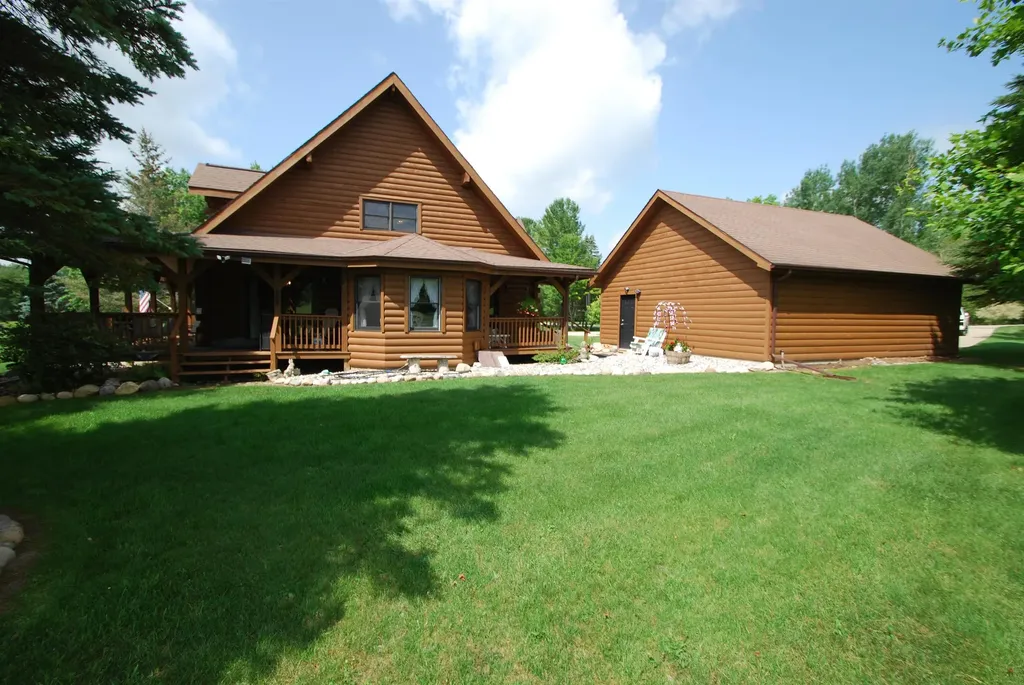 5592 Linksview Way Butman Township MI 48624