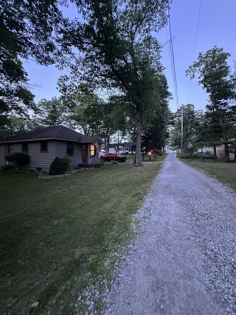 5437 E 8th Street Sims Township MI 48703