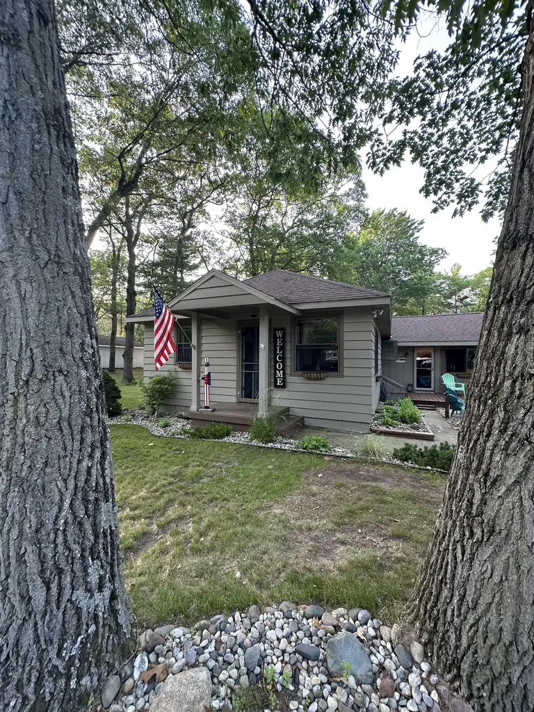 5437 E 8th Street Sims Township MI 48703