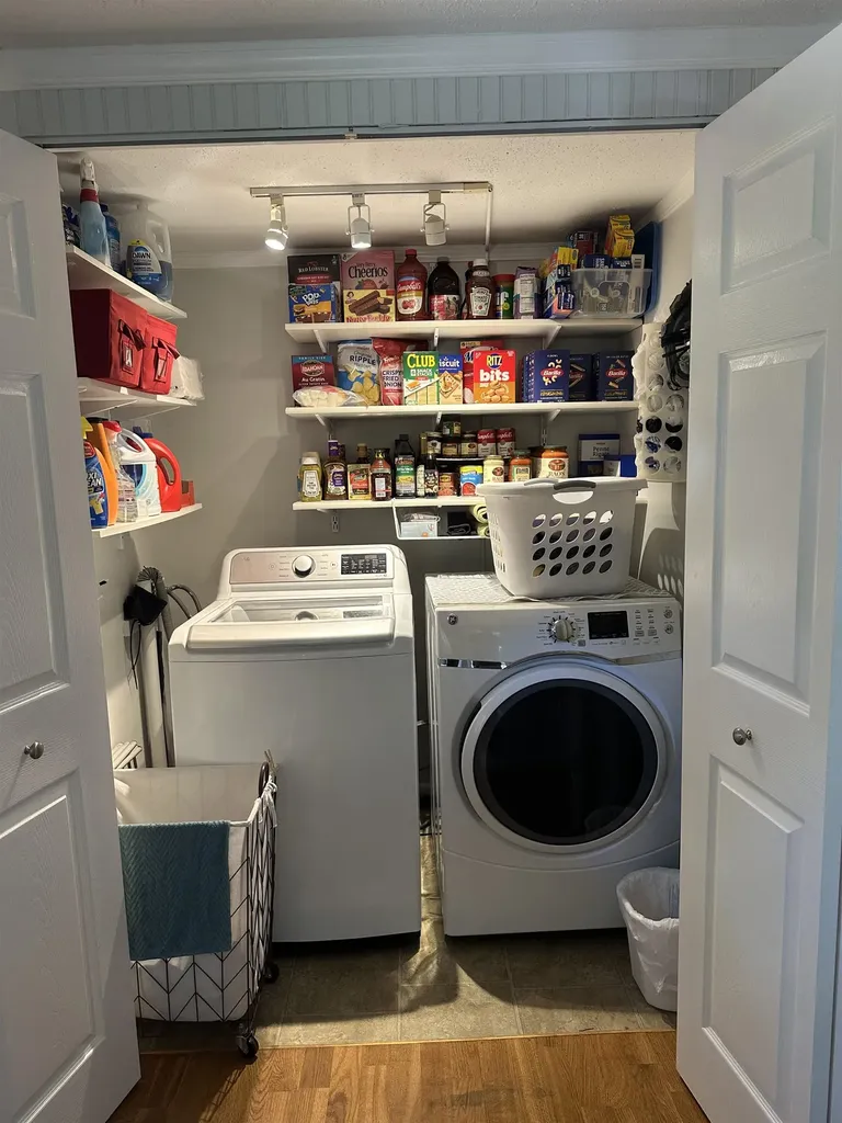 5437 E 8th Street Sims Township MI 48703