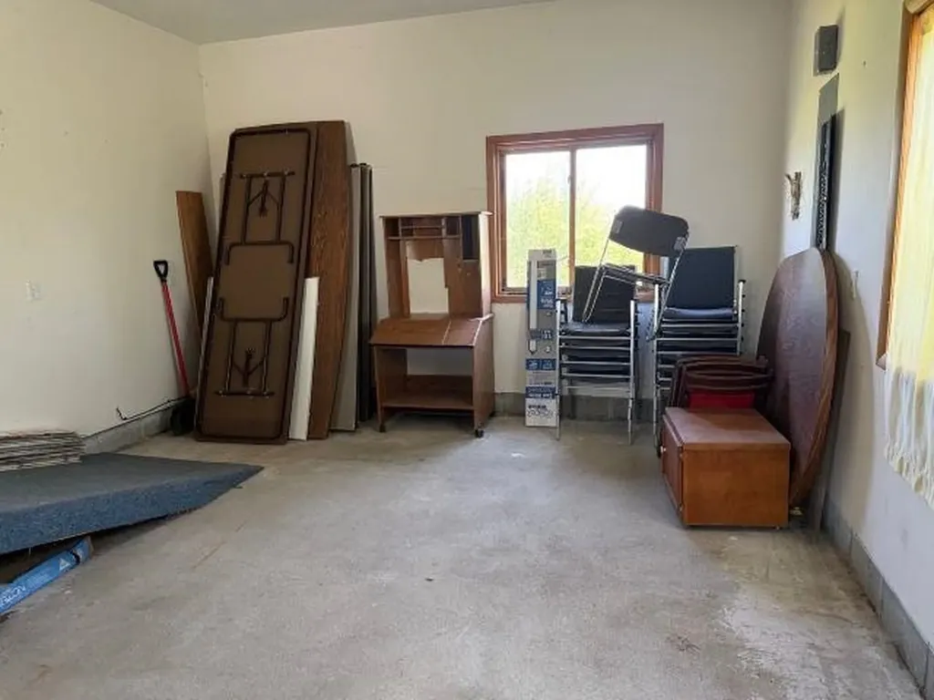 3160 M-65 Plainfield Township MI 48739