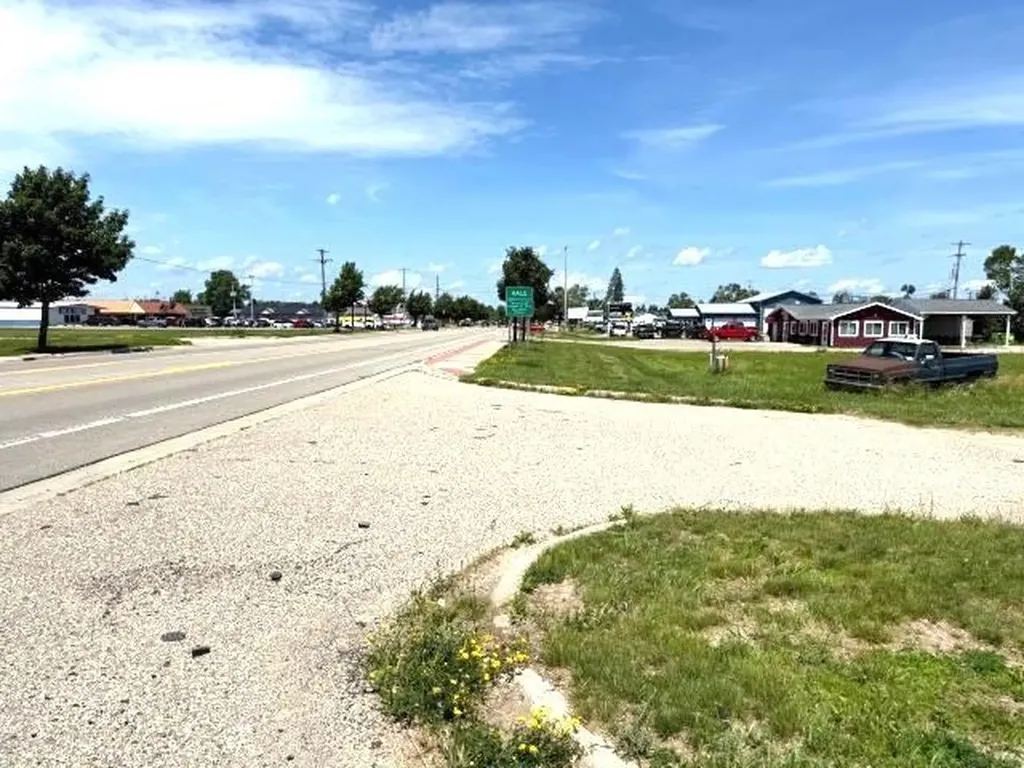 3160 M-65 Plainfield Township MI 48739