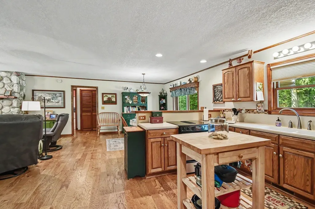 6795 Cedarbrook Drive Oscoda Charter Township MI 48750