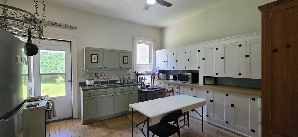 211 W State Street Tawas Township MI 48730