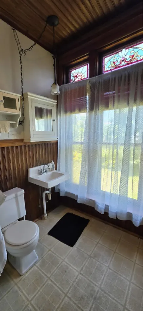 211 W State Street Tawas Township MI 48730