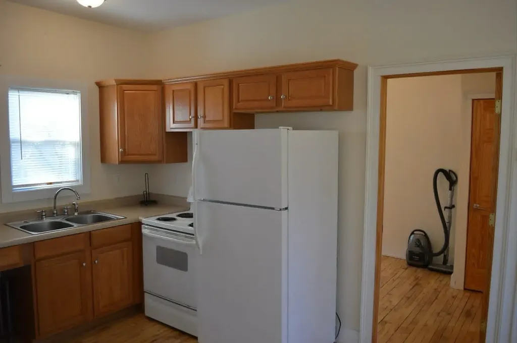 211 W State Street Tawas Township MI 48730