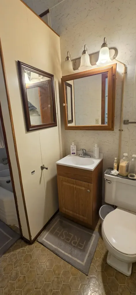 211 W State Street Tawas Township MI 48730