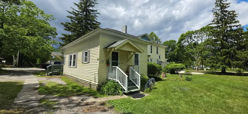 211 W State Street Tawas Township MI 48730