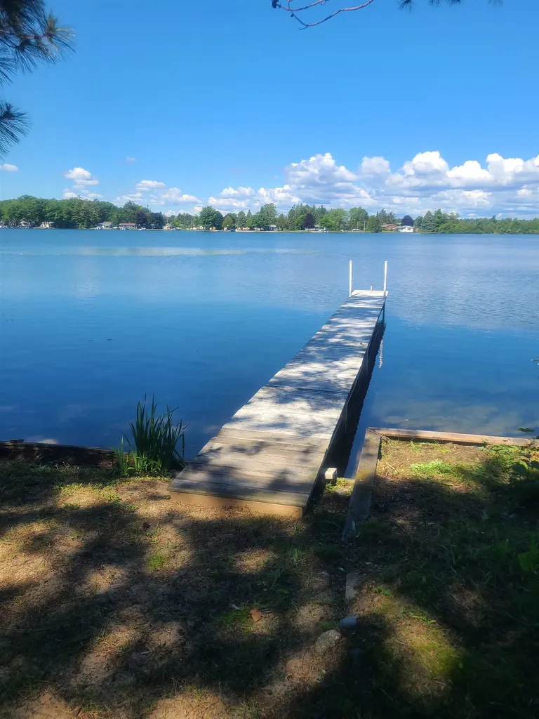 7589 E Cedar Lake Drive Oscoda Charter Township MI 48738