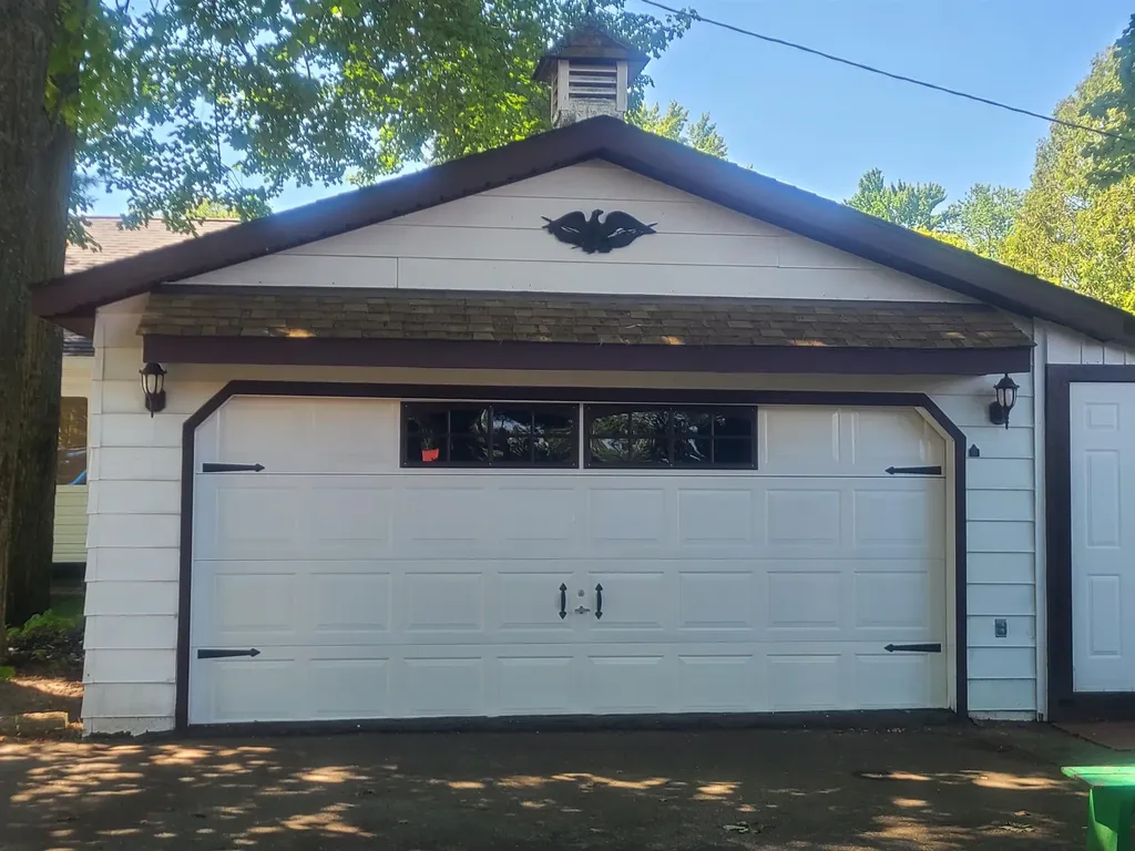7589 E Cedar Lake Drive Oscoda Charter Township MI 48738