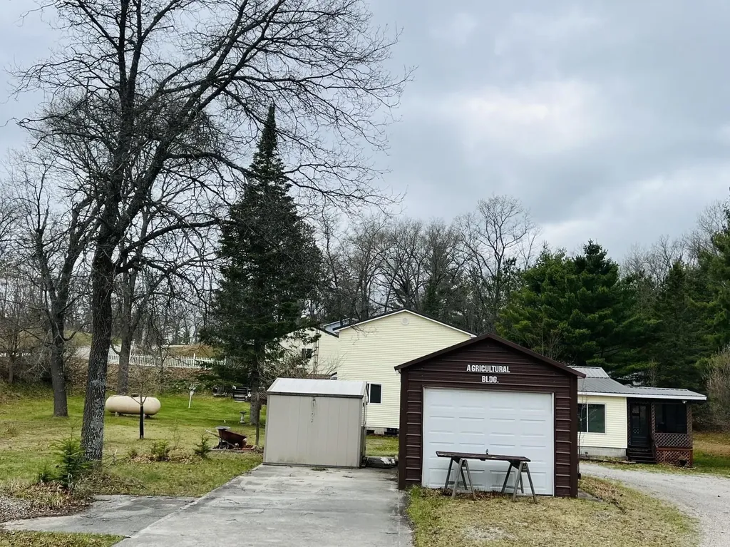 2400 Curtis Road Oscoda Charter Township MI 48748