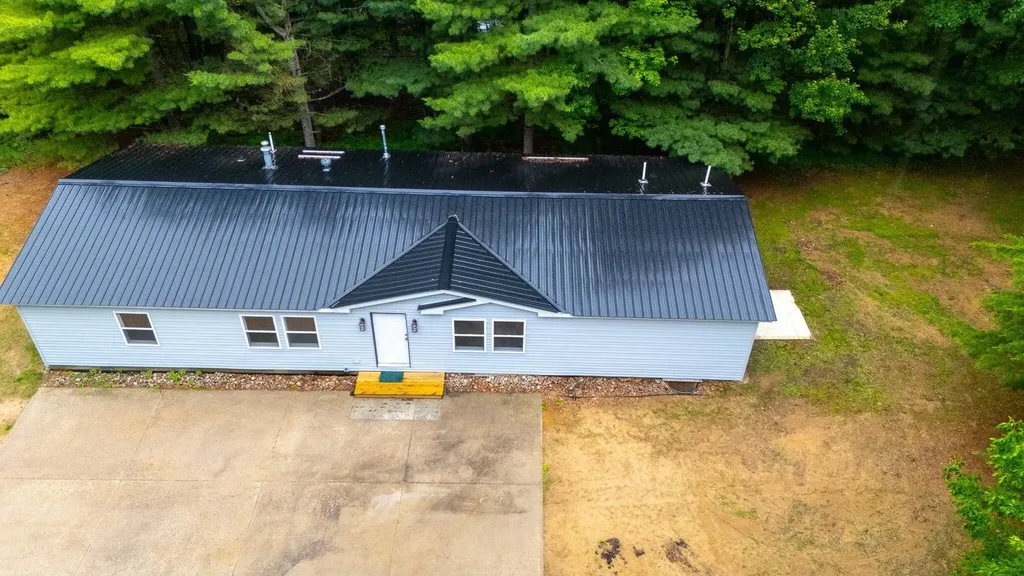 600 N Clear Lake Road Foster Township MI 48661