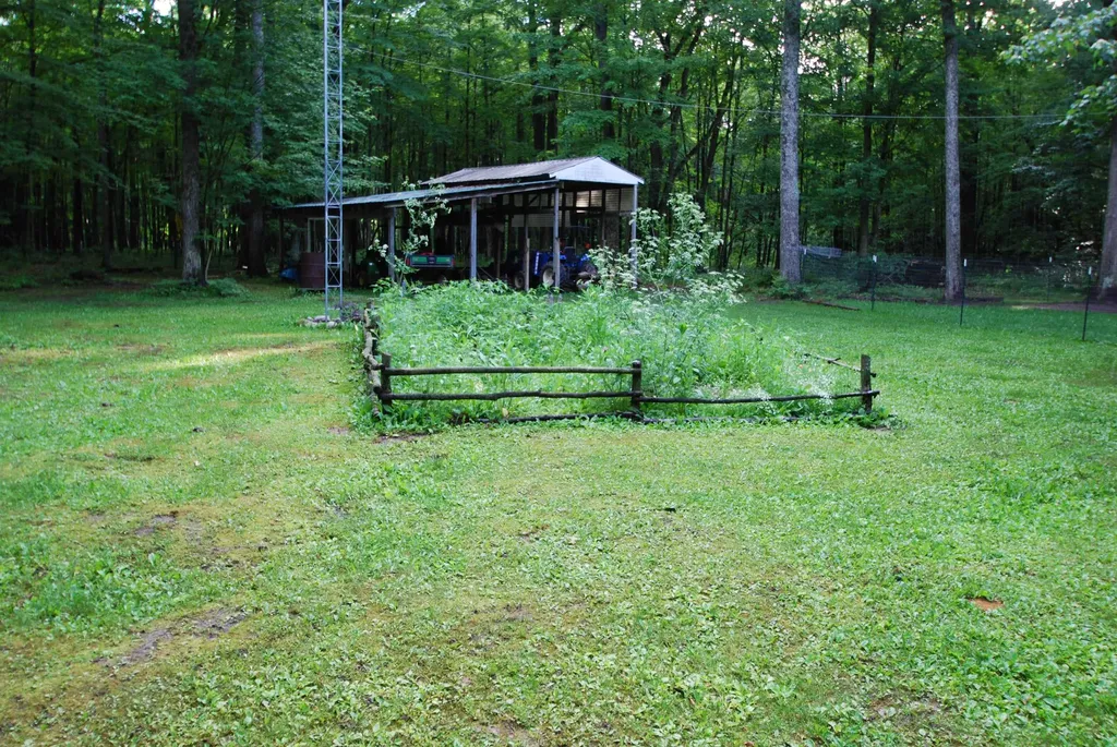3195 W Sage Lake Road Foster Township MI 48661
