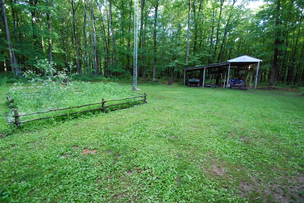 3195 W Sage Lake Road Foster Township MI 48661