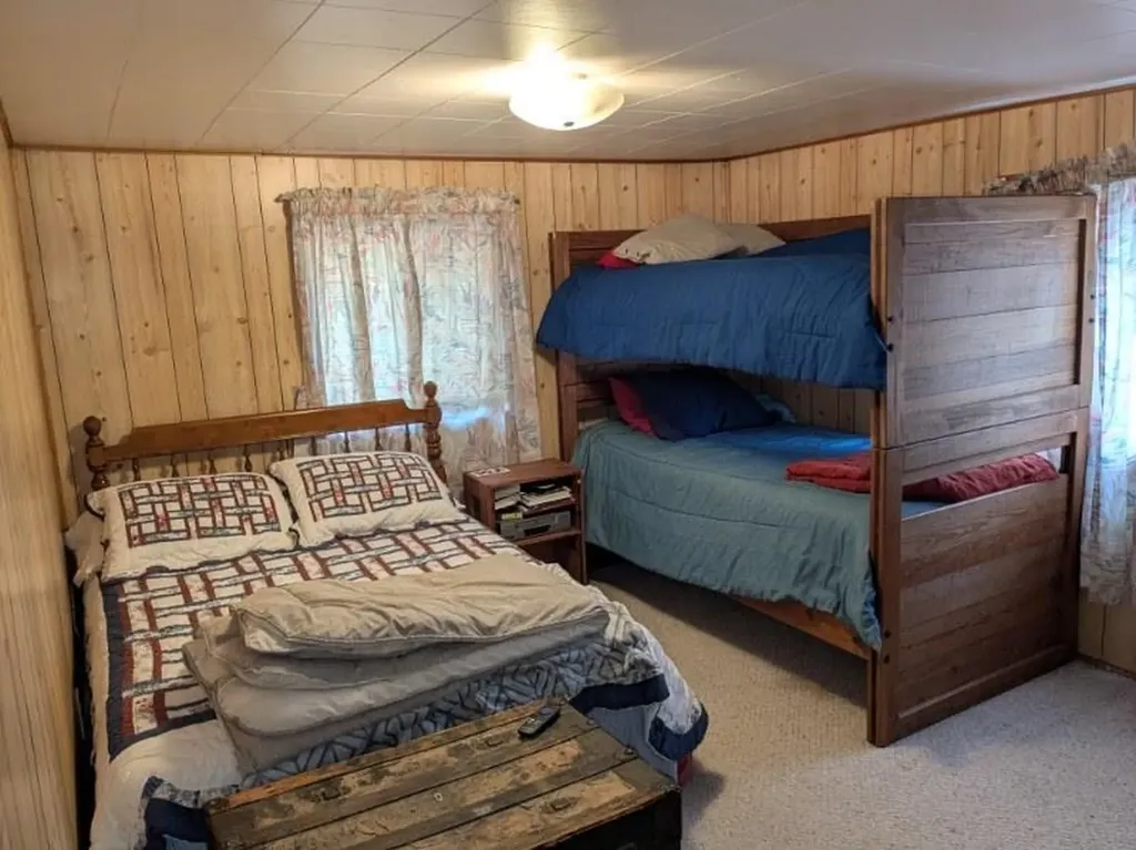 5533 E County Line Road Plainfield Township MI 48761