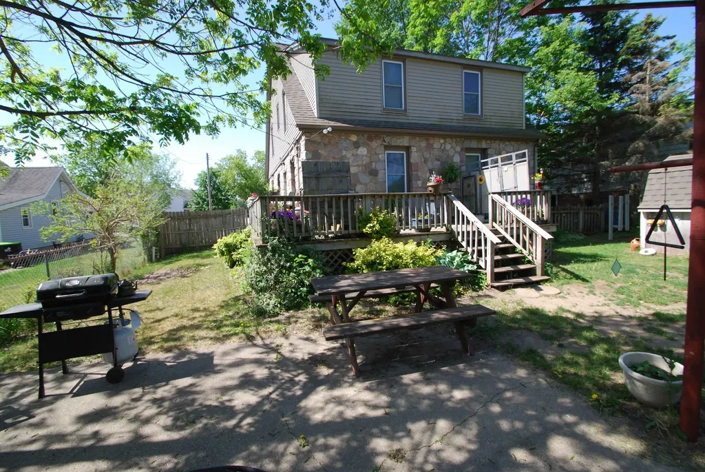 135 Carpenter Street West Branch Township MI 48661