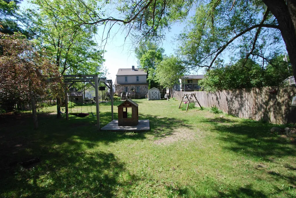 135 Carpenter Street West Branch Township MI 48661