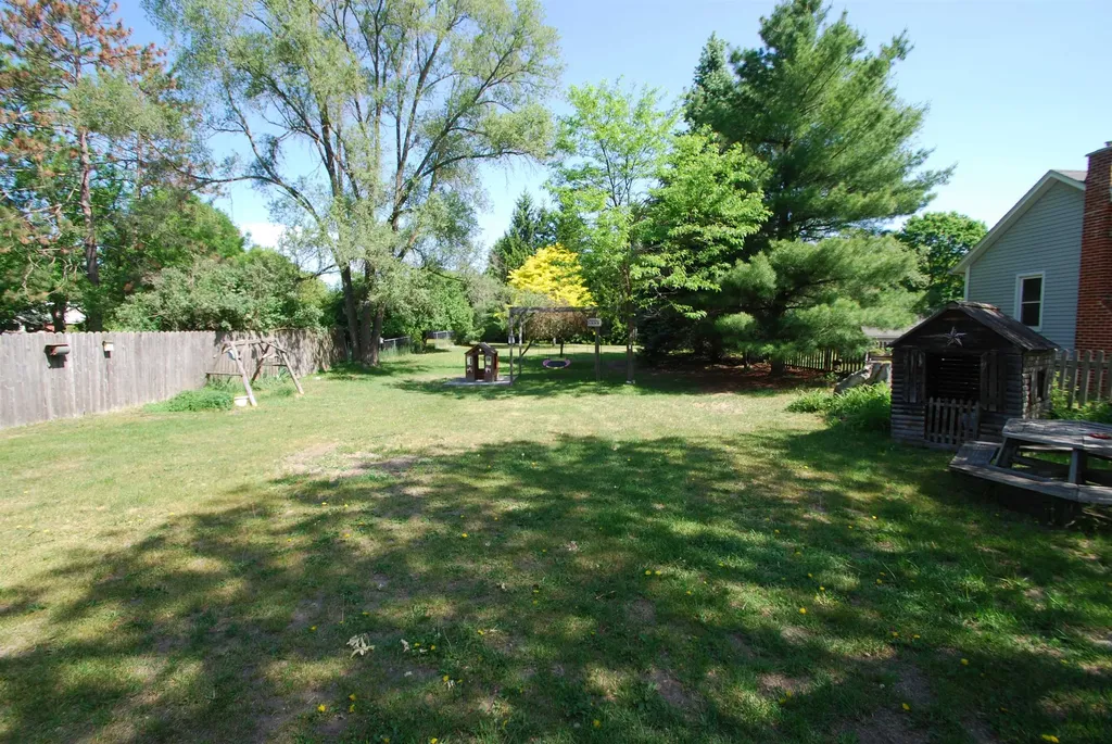 135 Carpenter Street West Branch Township MI 48661