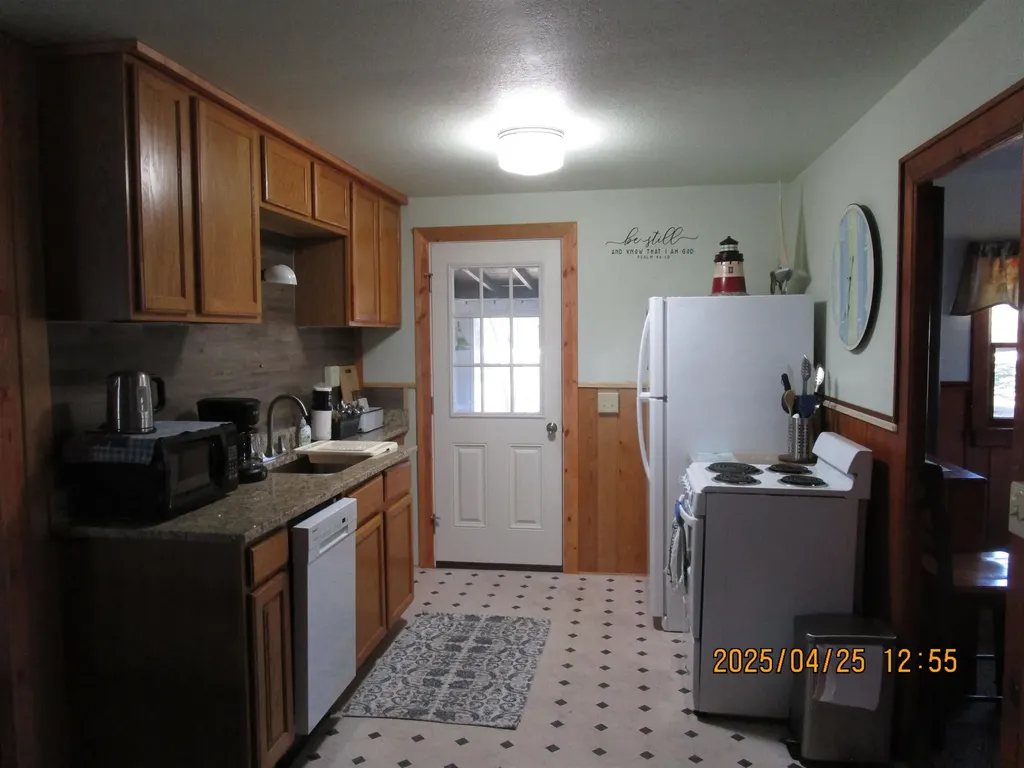 975 N Huron Street Baldwin Township MI 48730